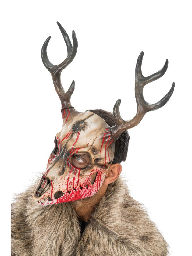 Schuimmasker bebloed beest met gewei - foto 2