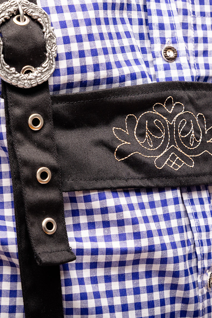 Lederhosen Justin, detail van de gesp