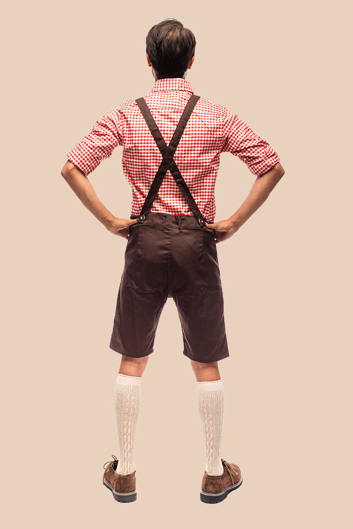 Lederhosen Justin, gedragen met overhemd