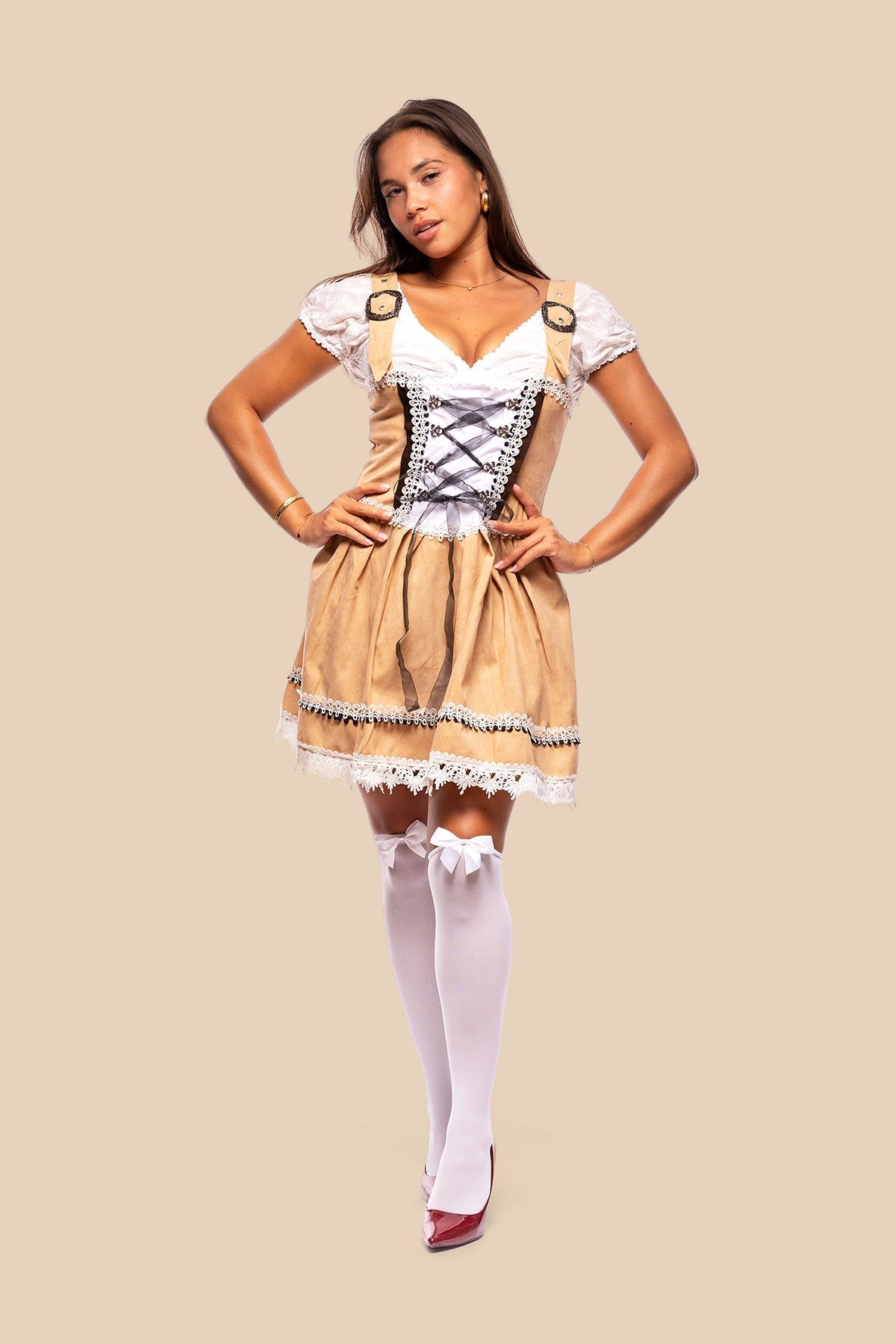 Beige dirndl Julia, achterkant