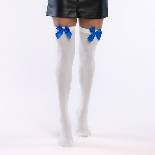 Witte kniekousen met blauwe strik