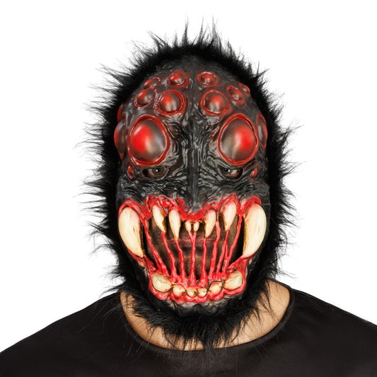 Schuimmasker spin met haar