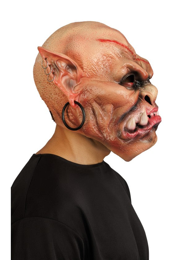 Schuimmasker monster met piercings - foto 2