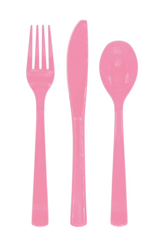 Plastic bestek in roze: vork, mes en lepel uit een set van 18 delen