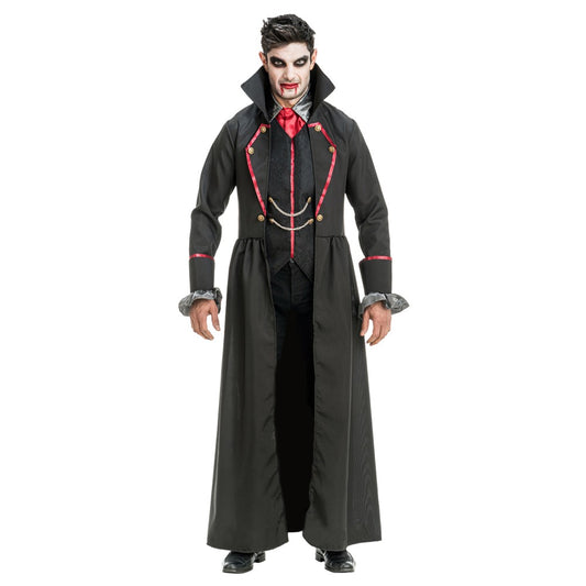 Man in vampierkostuum Sirius met lange zwarte jas en rood gilet